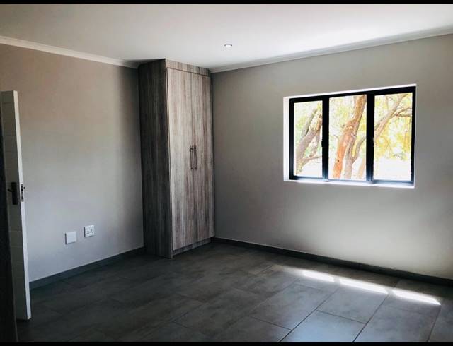1 BEDROOM SECTIONAL TITLE FOR SALE IN WIGWAM